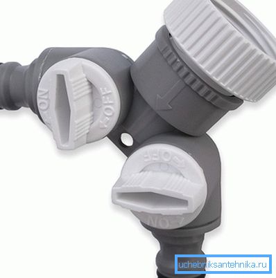 Adaptor pentru udare. Adaptor pentru udare.