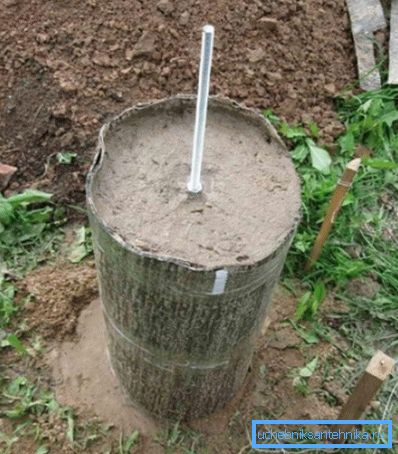 Armătură pentru a facilita instalarea barelor de tăiere inferioare