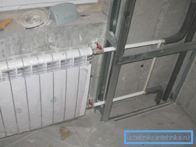 Cutie decorativă pentru încălzirea țevilor din profil galvanizat