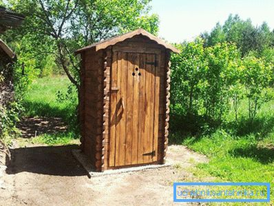 Toaletă din panouri