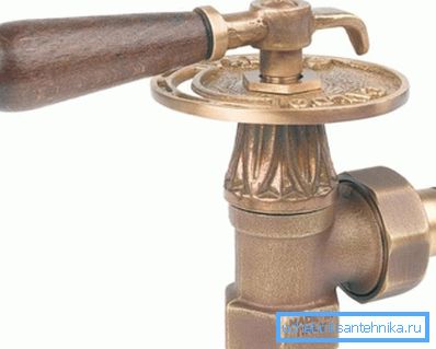 Ventil proiectant pentru radiator de înaltă calitate. Ventil proiectant pentru radiator de înaltă calitate.