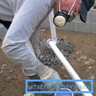 Adezivul poate fi utilizat pentru îmbinarea țevilor