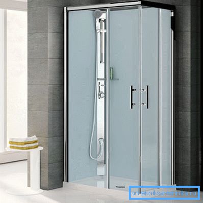 Cabină de duș cu o bază inferioară de 100x70 cm de piatră