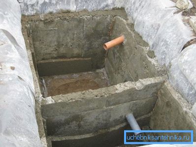 Rezervor septic cu două camere