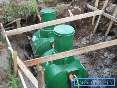Rezervor septic cu două camere la dacha Rezervor septic cu două camere la dacha