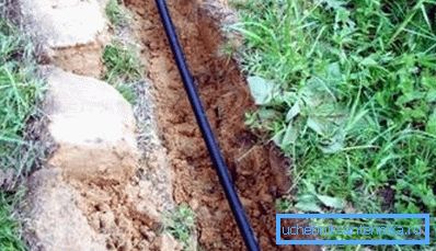 Dacă adâncimea șanțului sub instalația sanitară este mică, atunci folosiți-o în timpul iernii, fără echipament special de încălzire este puțin probabil să lucrați Dacă adâncimea șanțului sub instalația sanitară este mică, atunci folosiți-o în timpul iernii, fără echipament special de încălzire este puțin probabil să lucrați