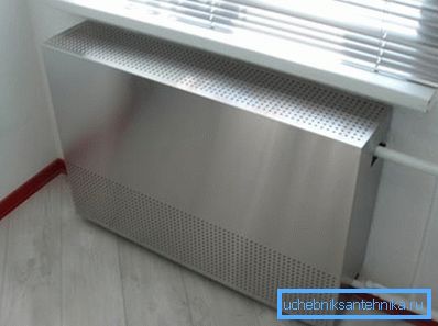 Dacă umbra de oțel predomină în interiorul dvs., atunci produsele din oțel inoxidabil îl vor completa perfect.
