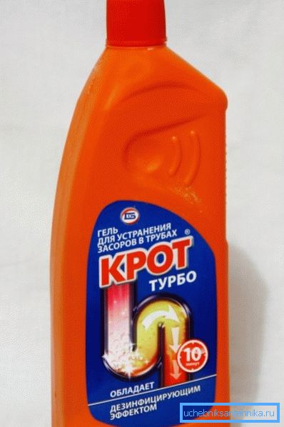 Acest instrument curăță efectiv blocajele. Acest instrument curăță efectiv blocajele.