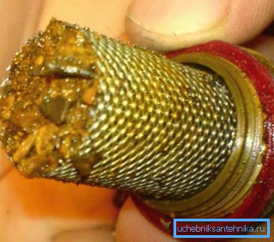 Filtrul va proteja ceramica de nisip și scară. Filtrul va proteja ceramica de nisip și scară.