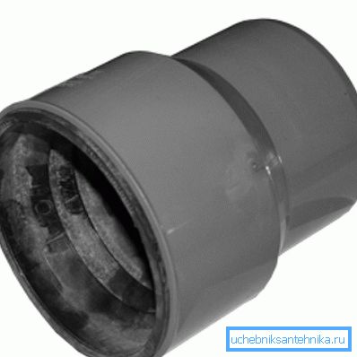 Montare - trecerea la o conducta de fonta din plastic