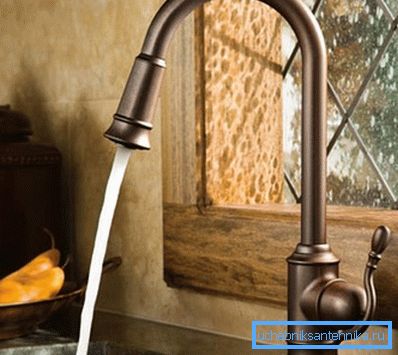 Fotografie de mixer de bronz estetic