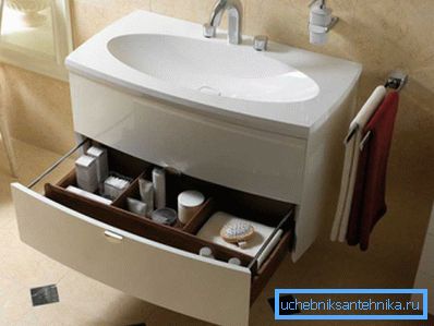 Soluția funcțională pentru chiuvetă în baie.
