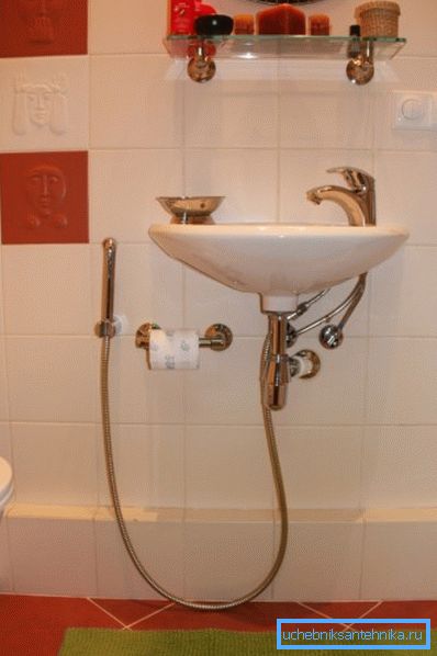 Duș igienic - un plus util pentru design