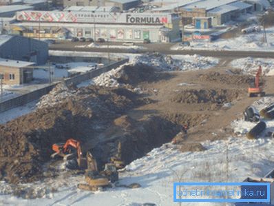 Adâncimea instalării țevilor de apă în regiunile nordice este costisitoare