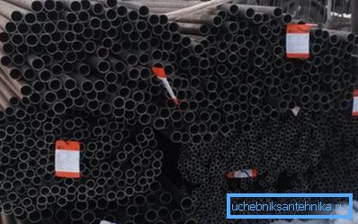 Țevi de oțel gata de utilizare, de diferite dimensiuni