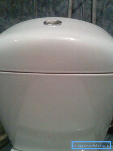 Rezervor ceramic cu preaplin