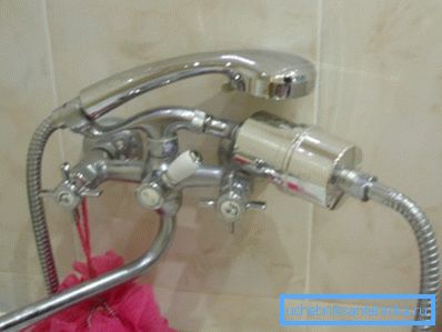 Duș clasic cu filtru de apă