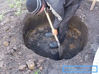 Săpăturile de dig Săpăturile de dig