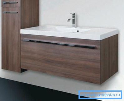 Mobilierul laconic pentru baie, care se va potrivi în interiorul majorității băilor Mobilierul laconic pentru baie, care se va potrivi în interiorul majorității băilor
