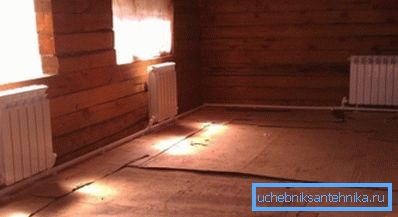 Leningradka ca sistem de încălzire este utilizat cel mai adesea în casele comunale private și mici.