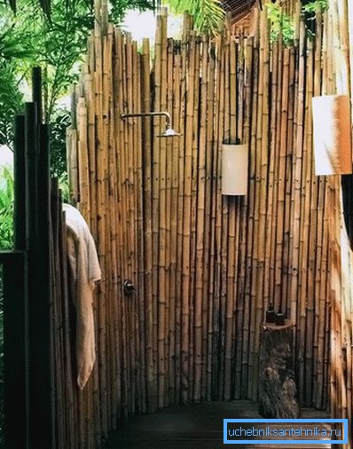 Bamboo duș de vară