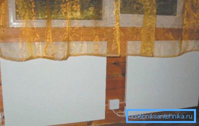 Fotografie amator, încălzitoare electrice, realizate sub formă de panouri cu inserții ceramice