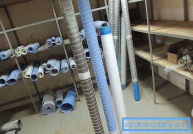 Fotografiile amatori ale diferitelor produse de magazin folosite pentru a crea un sistem bazat pe aprovizionarea cu apă