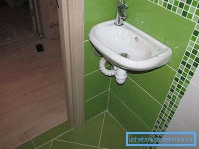 Chiuveta mică pe perete