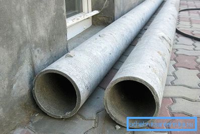 Materiale în interior
