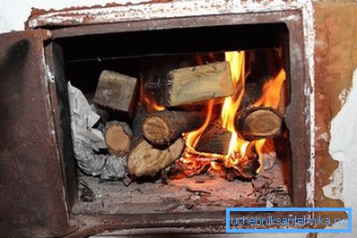 Sistemul de încălzire cu aragaz minus în necesitatea de a adăuga în mod constant combustibil