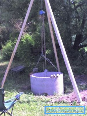 Montarea inelului de beton Montarea inelului de beton