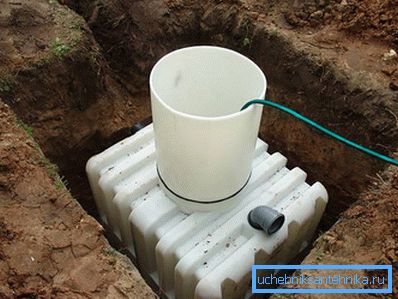 Instalarea unui rezervor septic din plastic