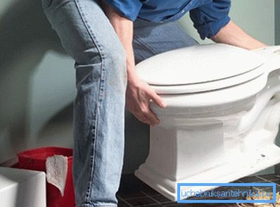 Instalarea unui vas de toaletă - munca omului care necesită forță fizică și ingeniozitate tehnică. Instalarea unui vas de toaletă - munca omului care necesită forță fizică și ingeniozitate tehnică.