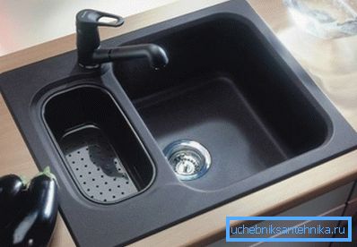 Chiuveta cu două boluri - o soluție excelentă pentru bucătărie. Chiuveta cu două boluri - o soluție excelentă pentru bucătărie.