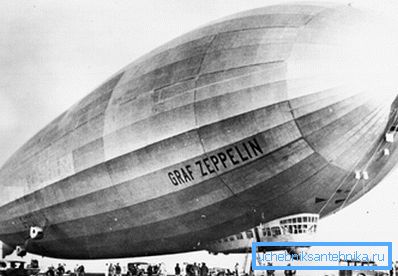 În avionul fotografic - german Graf Zeppelin. Duralumin a fost folosit pentru construirea unui cadru rigid care a făcut aeronava rezistentă la rafale de vânt. În avionul fotografic - german Graf Zeppelin. Duralumin a fost folosit pentru construirea unui cadru rigid care a făcut aeronava rezistentă la rafale de vânt.