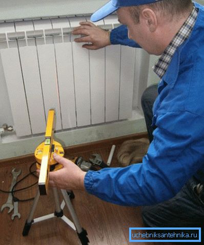 În modul de verificare foto a bateriei În modul de verificare foto a bateriei