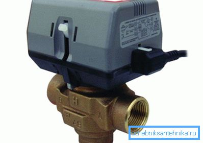 În fotografie - servo este deja instalat În fotografie - servo este deja instalat