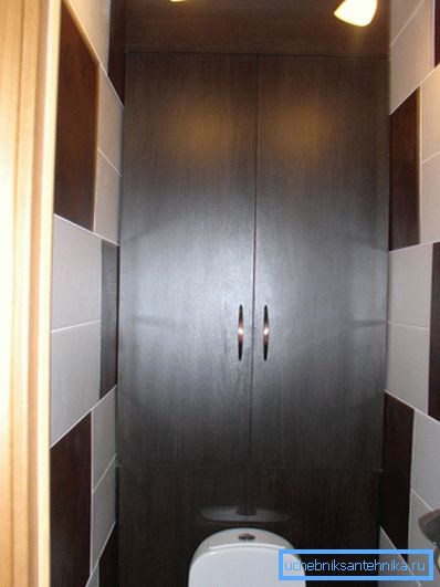 În ușile foto-cabinet din PAL laminat. În ușile foto-cabinet din PAL laminat.