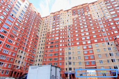 Trebuie să aflăm ce clădiri de apartamente încălzite.