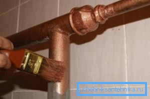 Aplicarea periei pentru pictură Aplicarea periei pentru pictură