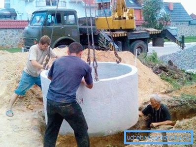 Construiți pereții fântânii Construiți pereții fântânii