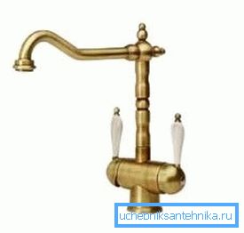 Unele materiale au un aspect bun și nu se oxidează la contactul cu apa.