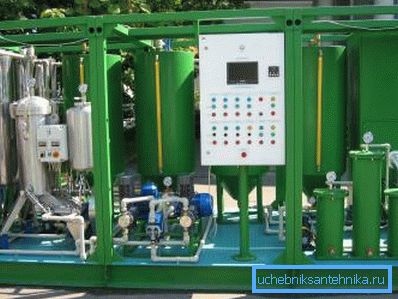 Echipament de producere de biocombustibili din rapiță Echipament de producere de biocombustibili din rapiță