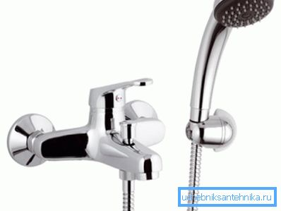 Mono mixer cu duș flexibil