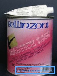 Caracteristicile utilizării compoziției și timpul de uscare vor solicita instrucțiunile de pe ambalaj. Caracteristicile utilizării compoziției și timpul de uscare vor solicita instrucțiunile de pe ambalaj.