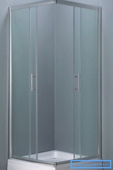 Design deschis cu partea inferioară