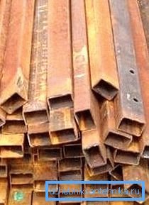 Înainte de a instala produsele ruginite trebuie tratate cu șmirghel pentru a elimina oxidarea. Înainte de a instala produsele ruginite trebuie tratate cu șmirghel pentru a elimina oxidarea.