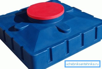 Container din plastic pentru duș în aer liber