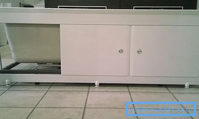 Ecran din plastic sub baie Ecran din plastic sub baie