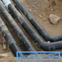 Conectarea cabanei la sursa centrală de alimentare cu apă, asigurați-vă că apa va fi alimentată sub presiunea dorită. Conectarea cabanei la sursa centrală de alimentare cu apă, asigurați-vă că apa va fi alimentată sub presiunea dorită.